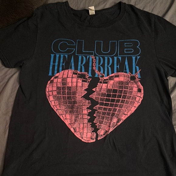 Black Graphic Tee with Pink Heart Design - Picture 1 of 3